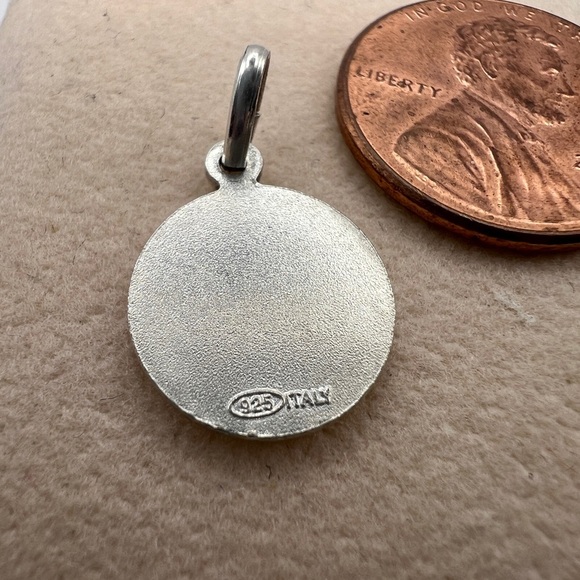 Made in Italy 925 Sterling Silver Antiqued Raphael Angel Pendant - Picture 5 of 6